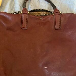 Anya hindmarch purse